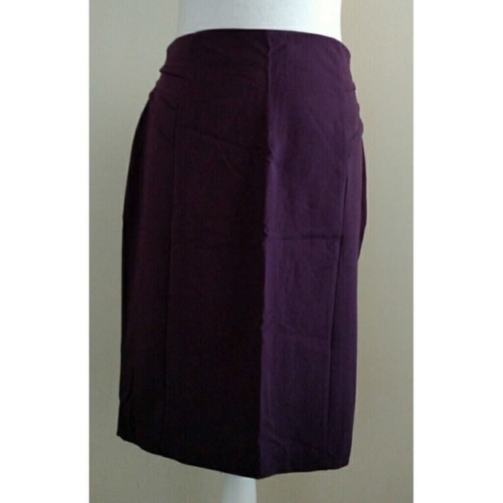 New York & Company Pencil Skirt - Size 4 - NWT